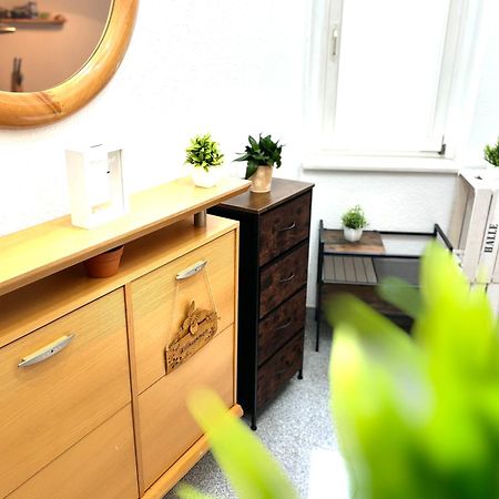 Piano Apartment Halle Center - Netflix - Free Wifi 2 Zewnętrze zdjęcie